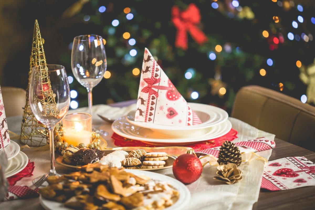 Christmas themed dinner table setting