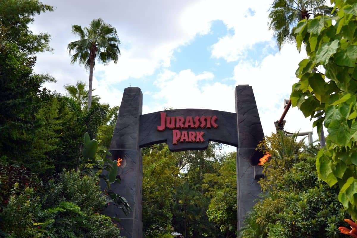 Entrance of Jurassic Park at Universal Studios