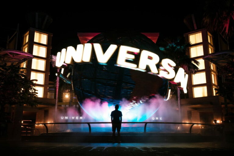 Do Universal Studios Tickets Have To Be Used on Consecutive Days?