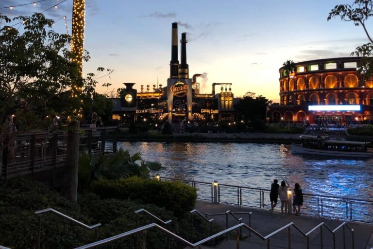 Why Is Islands Of Adventure Closing Early?