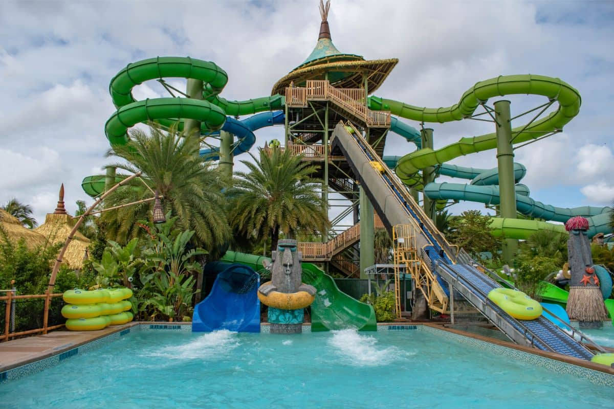 Panoramic view of Tonga and Raki Taniwa Tubes at Volcano Bay in Universal Orlando