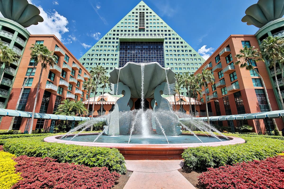 The clamshell fountains at Walt Disney World Swan Hotel.